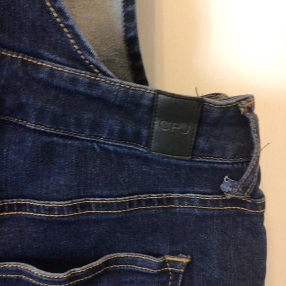 Celebrity Pink Juniors Dark Wash Stretch Denim Shortalls Size Large - Picture 4 of 9